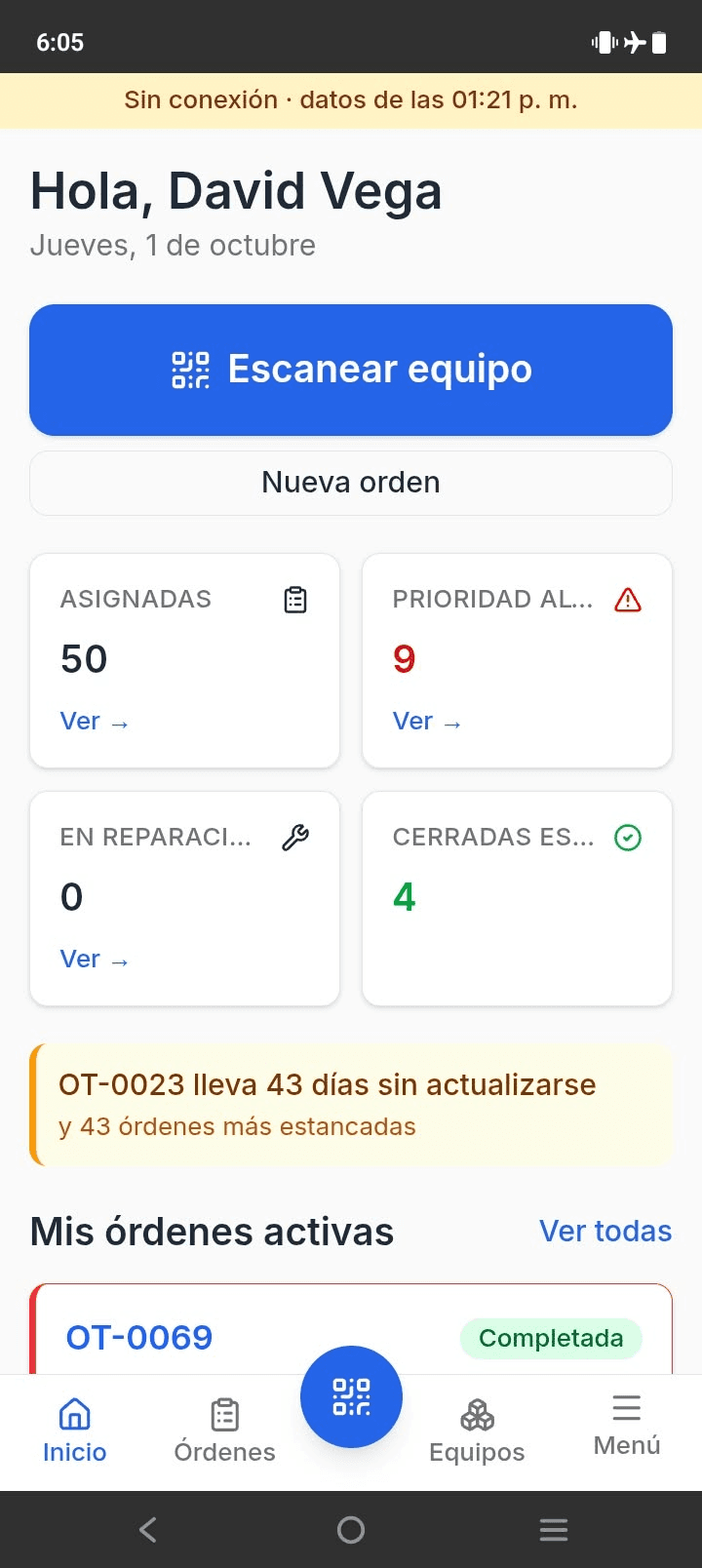 Pantalla de inicio del técnico con el aviso «Sin conexión» en la parte superior y sus órdenes asignadas debajo.